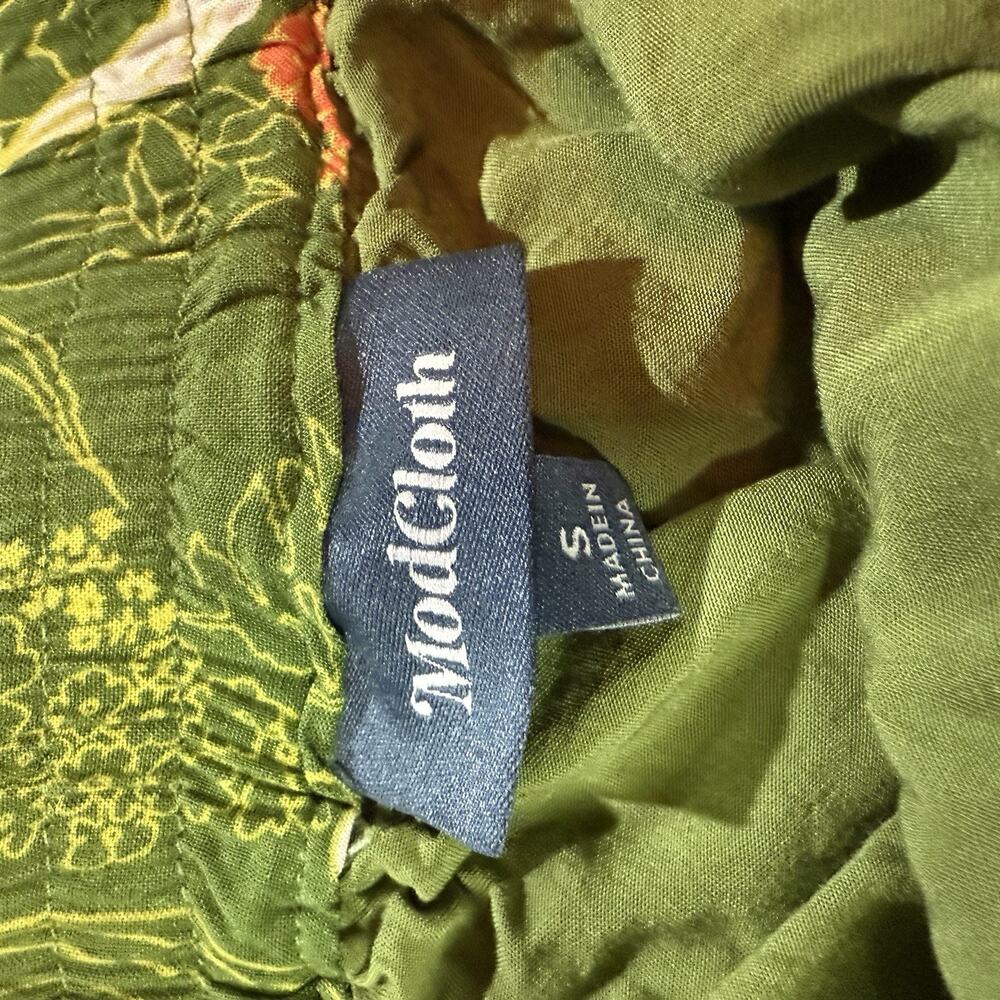 ModCloth “Stay Sassy” Floral Skater Skirt Retro Print Green Pleated Side Zip S - Picture 4 of 6